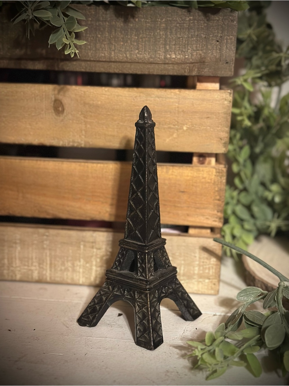 Eiffel Tower Heavy Metal Figurine